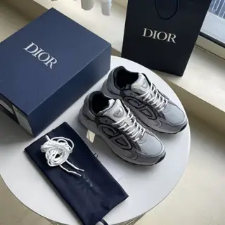 Dior couple style. This season