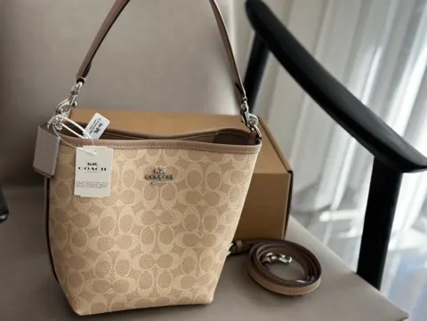 COACH Bucket Bag