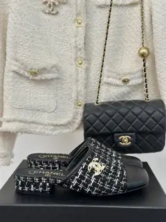 Chanel|Chevron Classic Autumn and Winter Double C Slippers