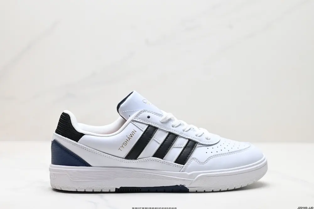 Adidas Originals Tyshawn is comfortable and versatile. It is non-slip and wear-resistant IF9712