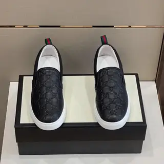Gucci slip-on loafers