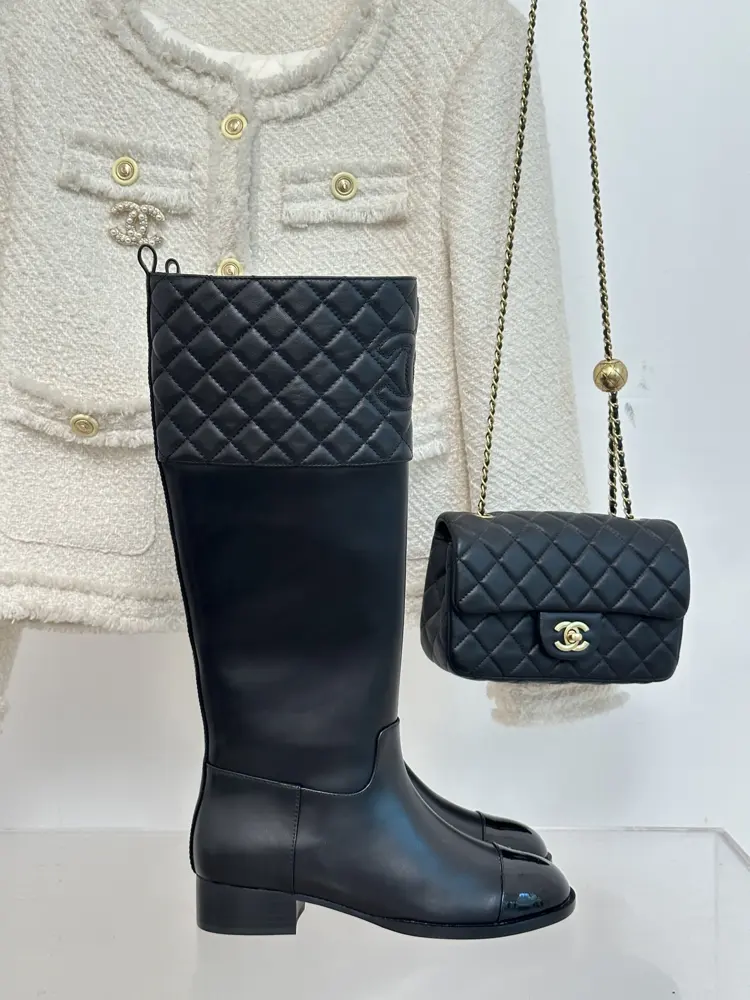 Chanel Paris catwalk diamond block heel boots series