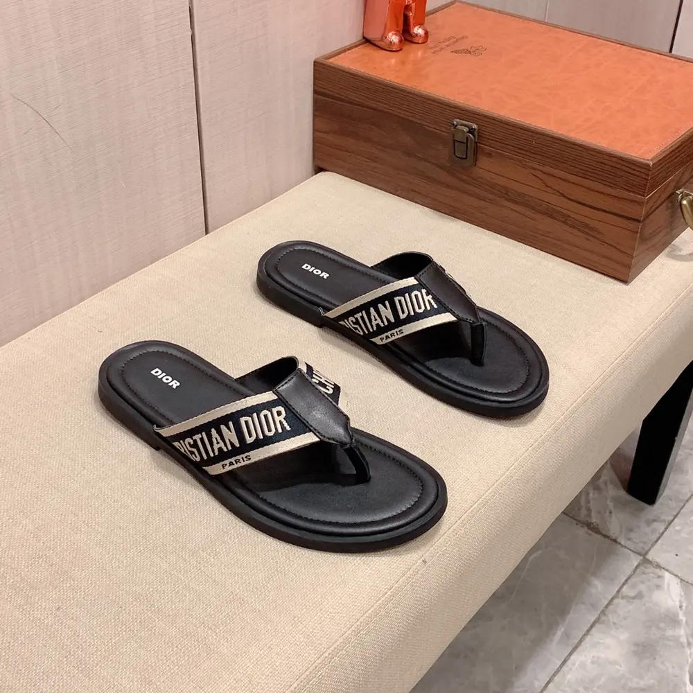 Dior slippers top purchasing agent Italy imported original selected fabrics