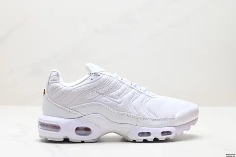Nike Air Max Plus is the representative of Nike’s alternative shoes. TN It was born in 1996 718071