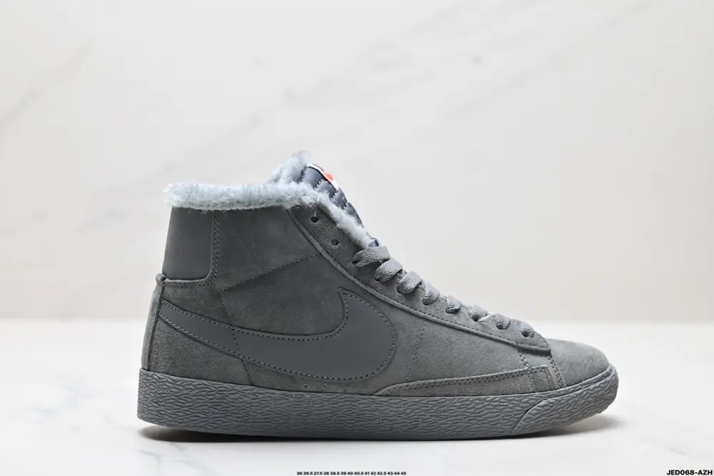 NIKE Blazer High Top Sneakers 518171-001
