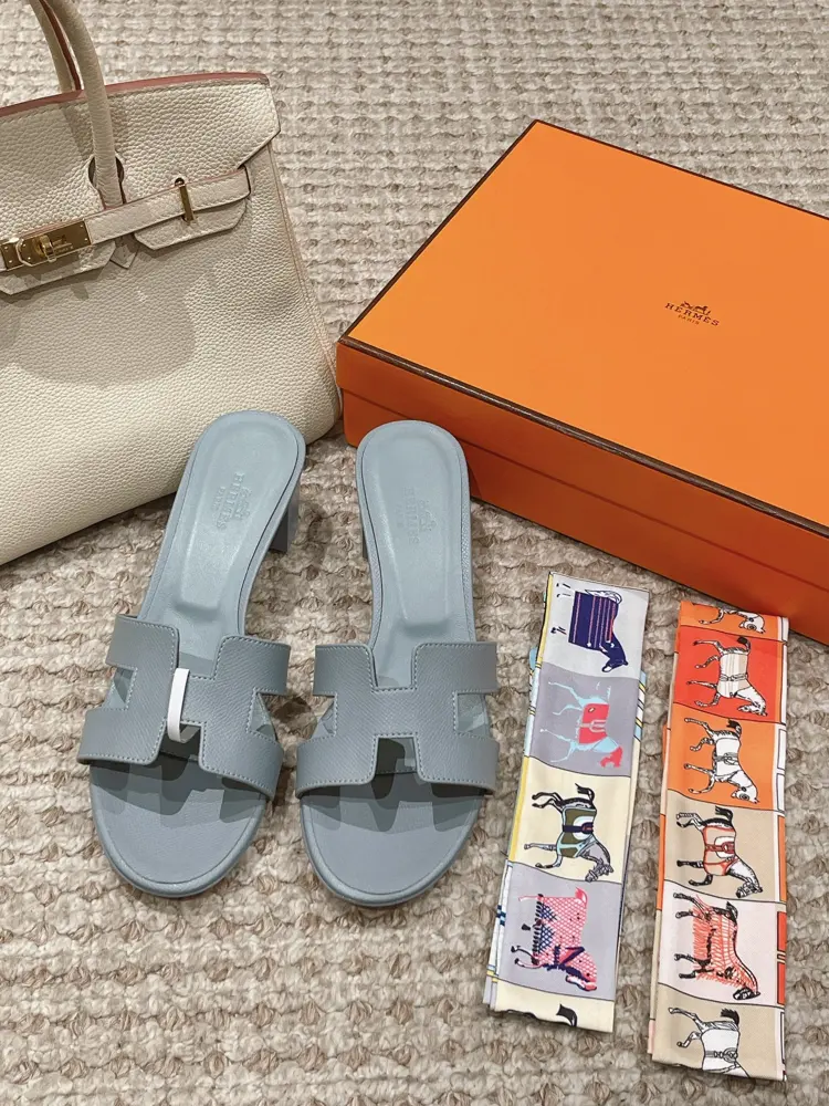Hermes Palm print Heels