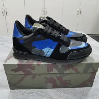 Valentino casual sports shoes