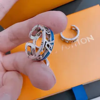 Louis Vuitton ring