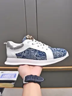 Versace fashion men’s shoes are luxurious and of high quality. Designers professionally