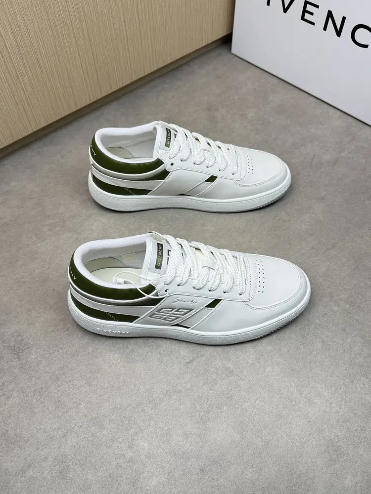 Givenchy upper