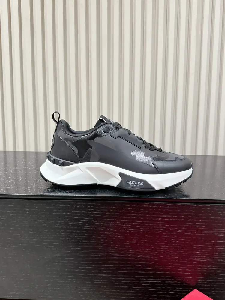 Valentino new casual sports shoes