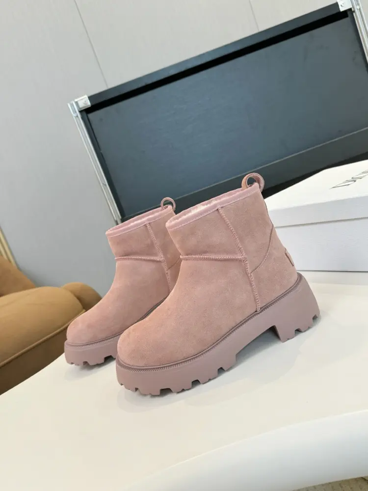 DIOR Snow Boots