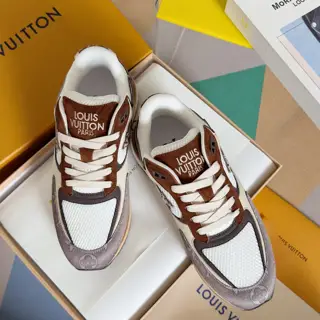 Louis Vuitton Casual Sneakers