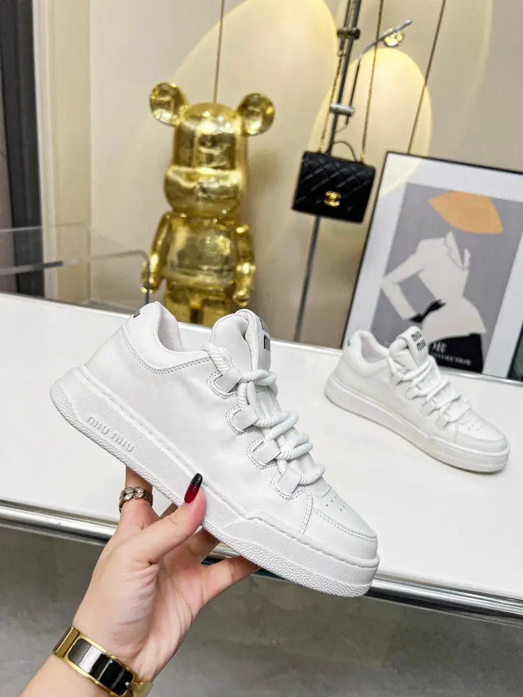 Miu Miu Miu This year’s hottest white shoes