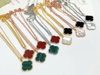 Van Cleef & Arpels oversized four-leaf clover necklace