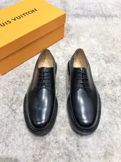 Louis Vuitton calfskin leather Oxford shoes