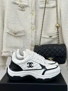 Chanel Double C casual sneakers