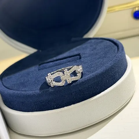 FRED Double Horseshoe Ring