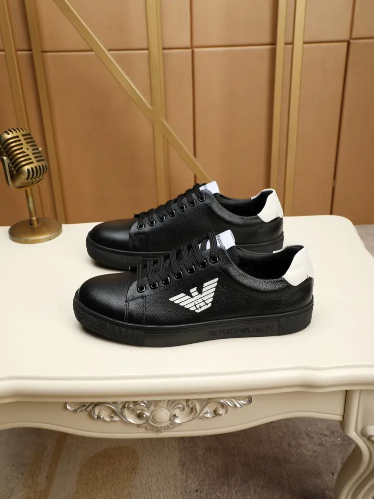 Armani’s latest men’s casual shoes