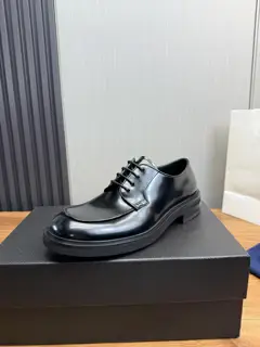 Prada men’s casual leather shoes