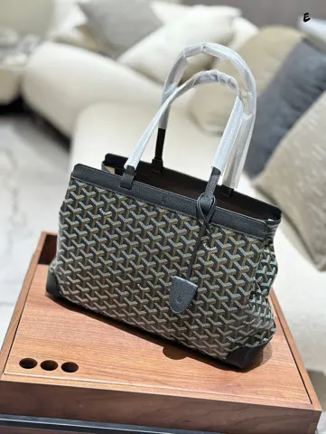 Goyard Bag