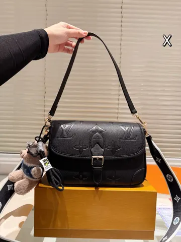 Louis Vuitton Baguette