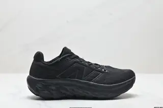 New Balance New Balance New Balance NB Fresh Foam Evoz v2 Comfortable and Durable Low-top M1080K13