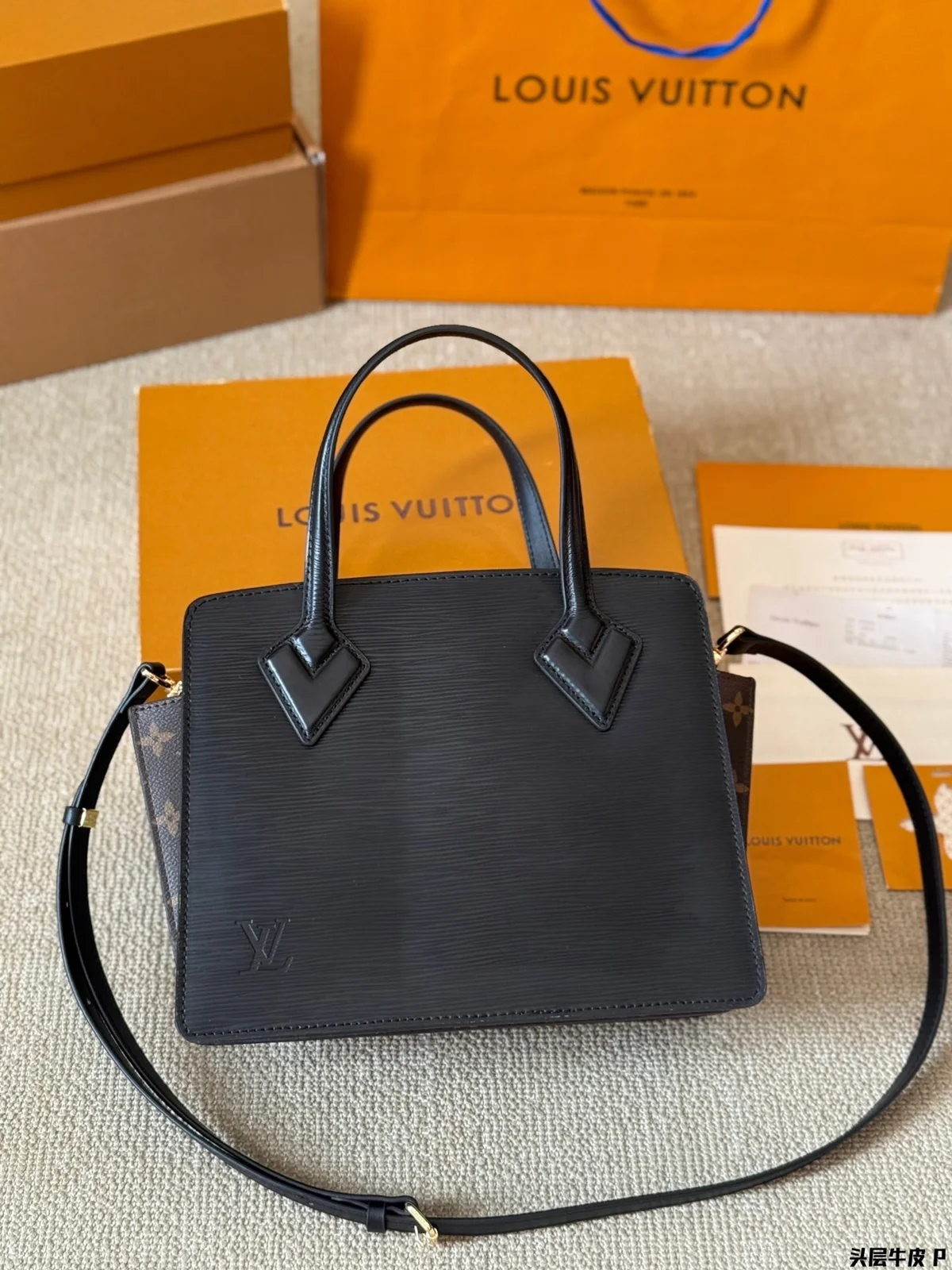Louis Vuitton Tote
