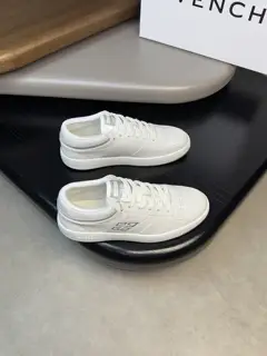 Givenchy casual sneakers