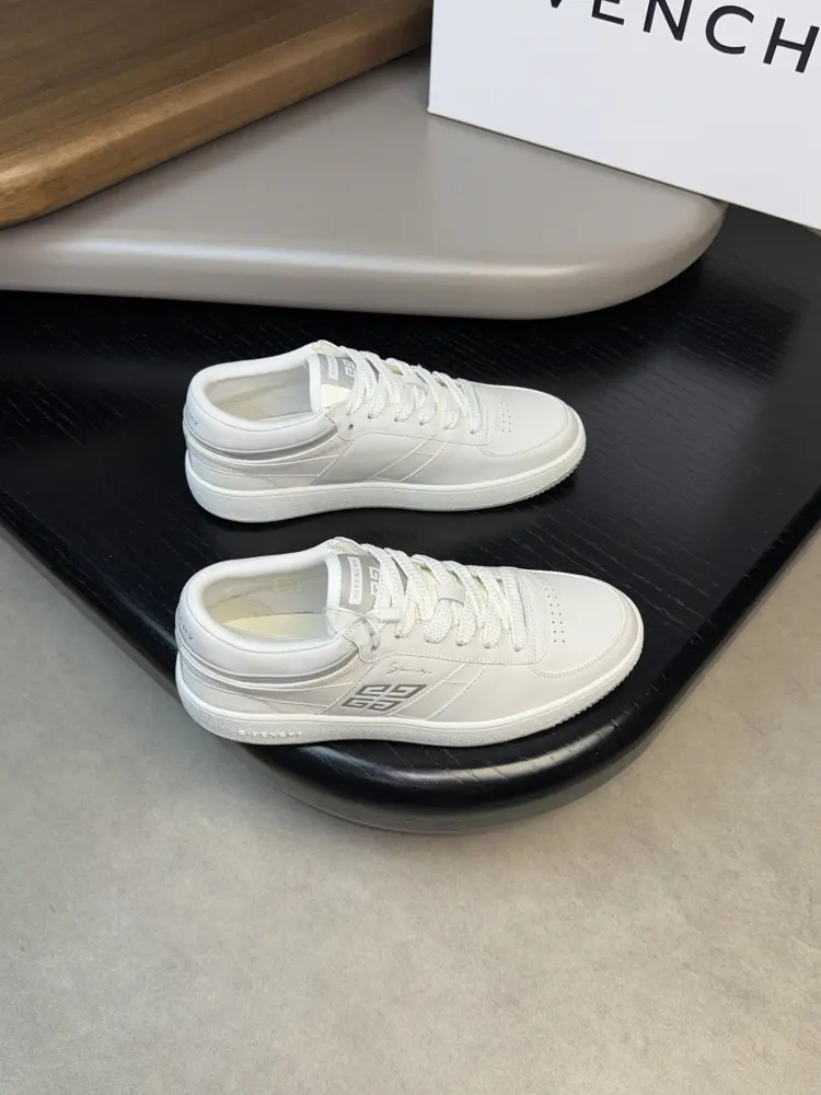 Givenchy casual sneakers
