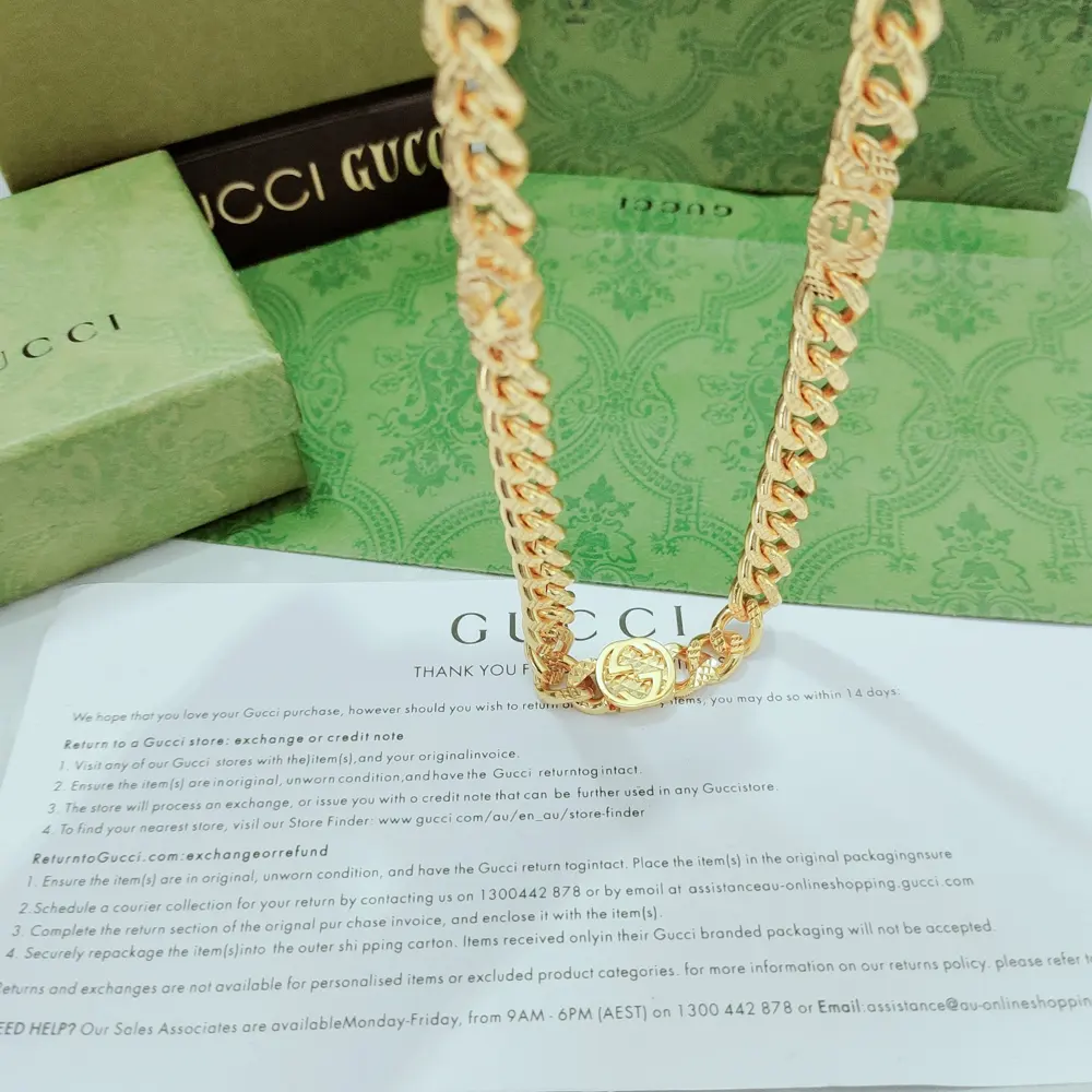 Gucci’s curb chain necklace features a gold-tone effect