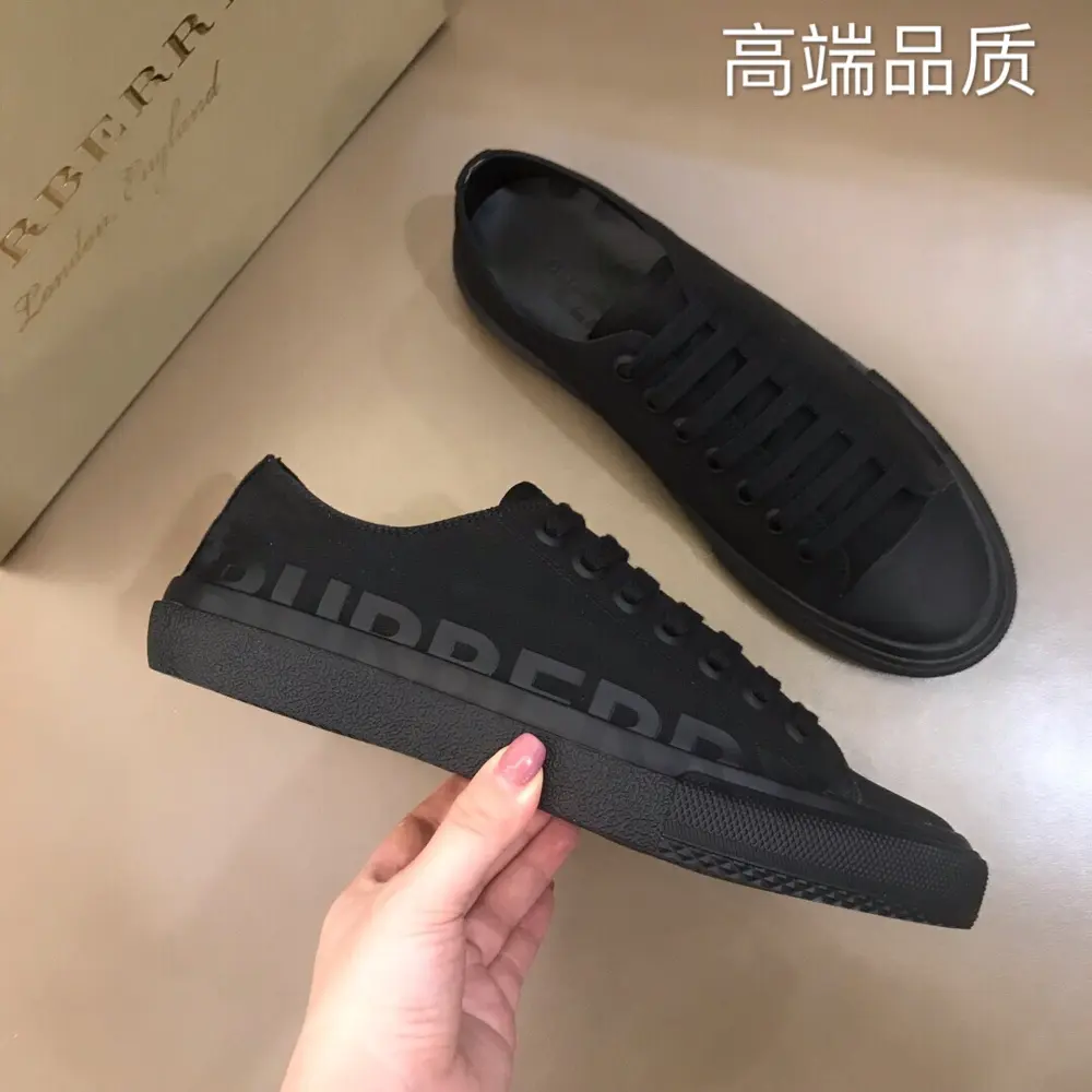 BURBERRY men’s classic casual canvas shoes