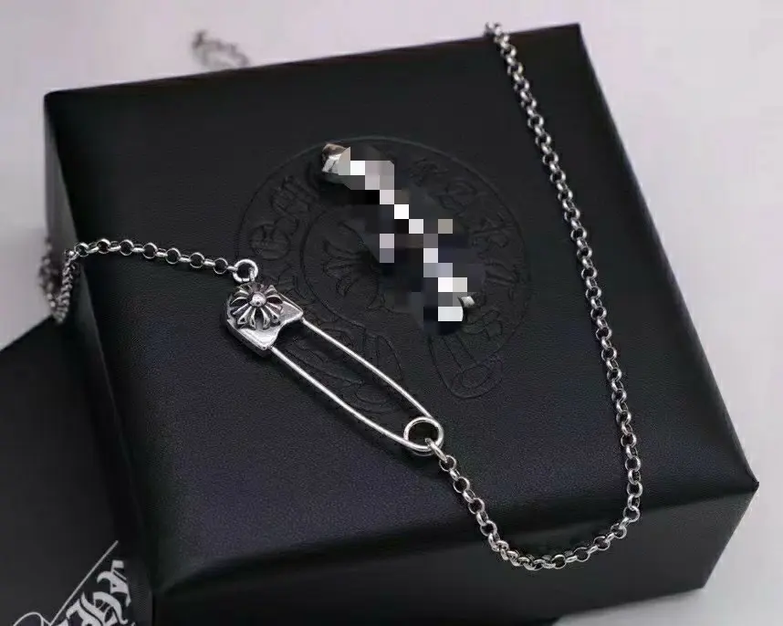 Chrome Hearts Cross Pin Necklace Women’s Clavicle Necklace