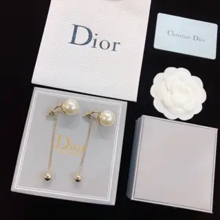 Dior cd hot pearl earrings original brass Same as the counter original spot 925 sterling