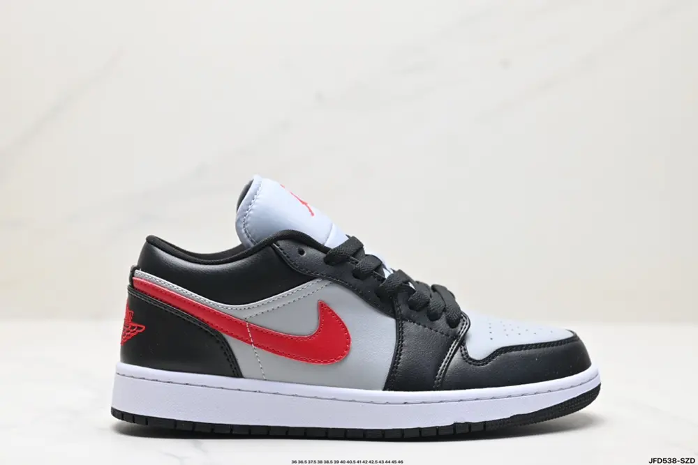 Nike Air Jordan 1 Low Sneakers DC0774-502