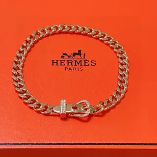 Hermes bracelet inlaid with AAA high carbon stones