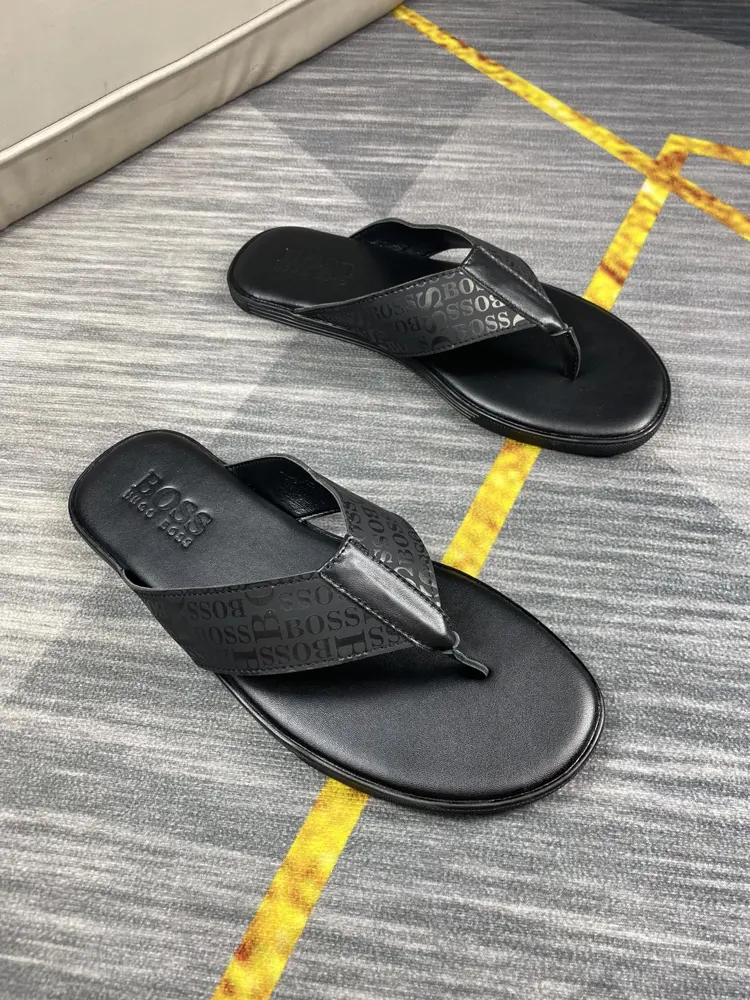 BOSS men’s casual slippers