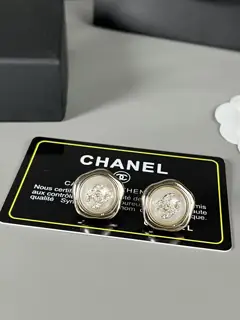 Chanel Small Pearl Earrings