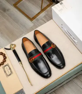 Gucci formal shoes Italy Imported cowhide + top imported water-dyed cowhide lining Finely