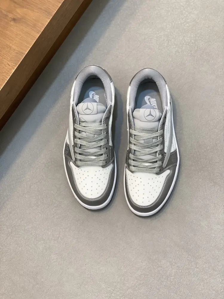 Givenchy x NIKE casual sneakers