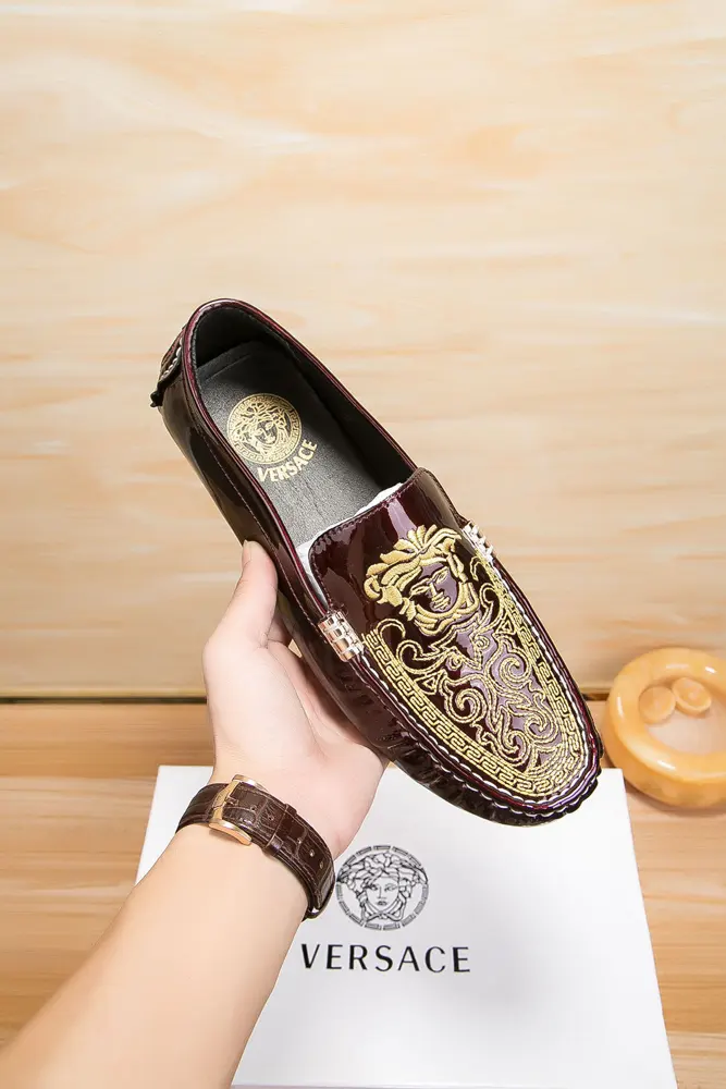 Versace Upper first layer imported cowhide leather + goddess snake-haired Medusa embroidery
