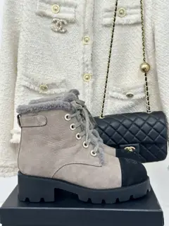 Chanel color-blocked lace-up snow boots Martin boots