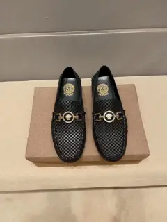 Versace The upper