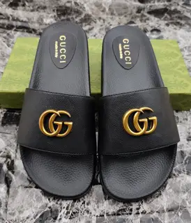 Gucci slippers