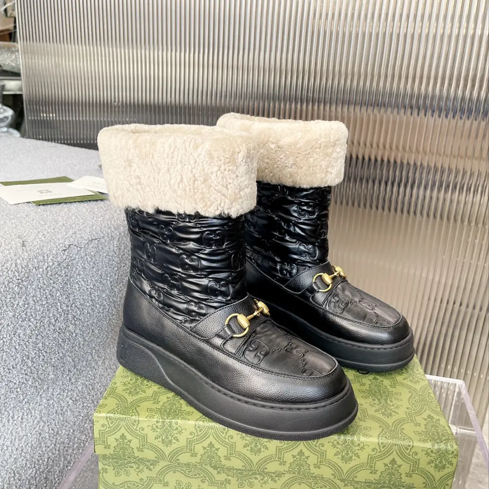 Gucci Merino sheepskin and fur snow boots