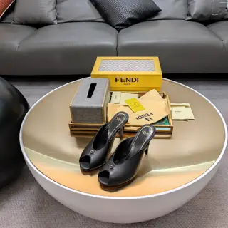 Fendi retro fish mouth sandals high heels