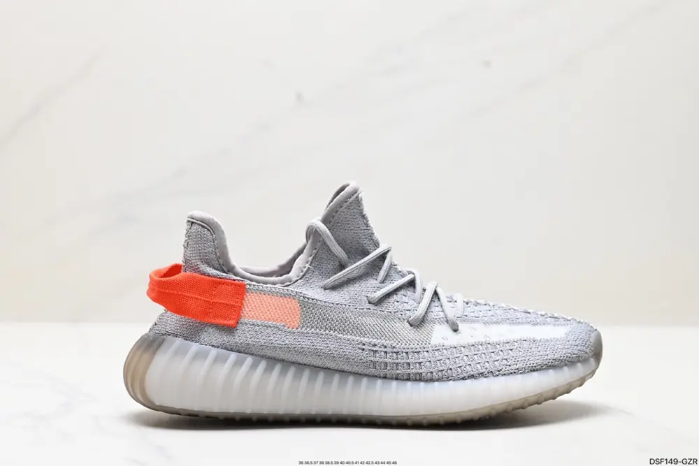 Adidas Yeezy Boost 350V2 Coconut German imported mesh loom surface hollow breathable mesh F36980