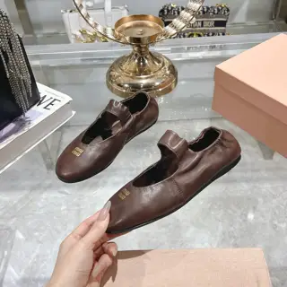 Miu Miu Miu early spring catwalk new slip-on lazy elastic Mary Jane ballet shoes·flat shoes