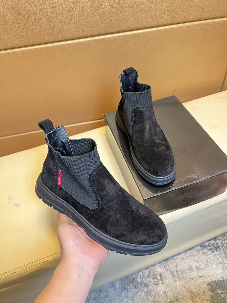Prada modern style sports shoes. Counter purchase Casual shoes Original leather imported