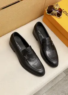 Louis Vuitton casual leather shoes